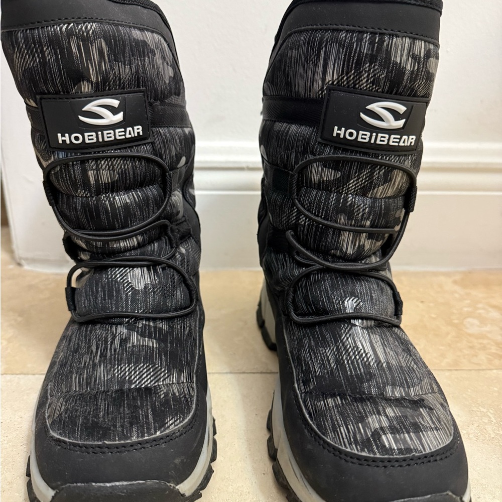 Boys Snow Boots Waterproof Slip resistant Cold Weather Shoes Size 7 Big Kids